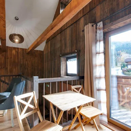 Σπίτι διακοπών Restful Holiday In Near Skiing Area